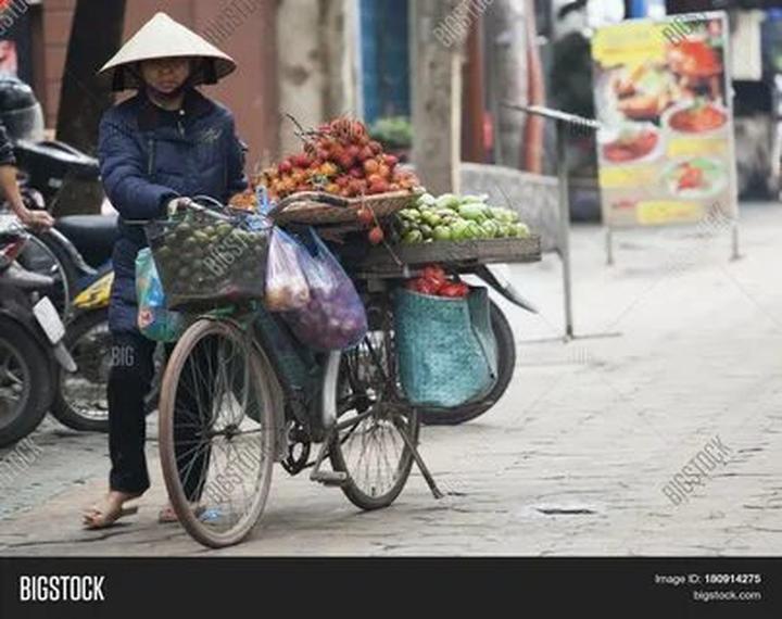 Chuyên gia Hotspot Matrix phân tích: Starbucks Long Xuyên: Không và marketing video