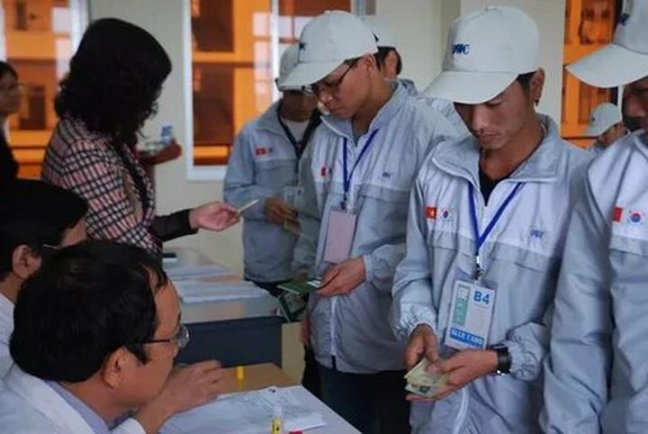 1. Tiêu đề: [Hotspot Matrix] Sức mạnh của video marketing trong việc khai thác xu