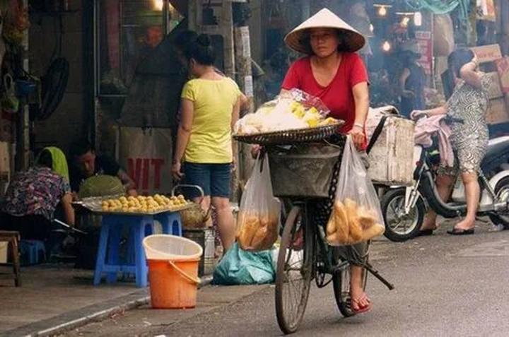 Kể Chuyện Lịch Sử: Thu Hút Hàng Triệu Lượt Xem với Hotspot Matrix
